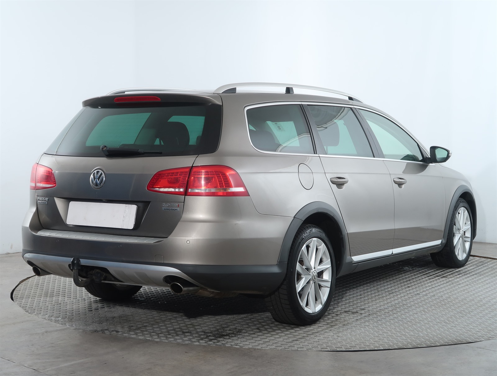 Volkswagen Passat, 2013 - pohled č. 7