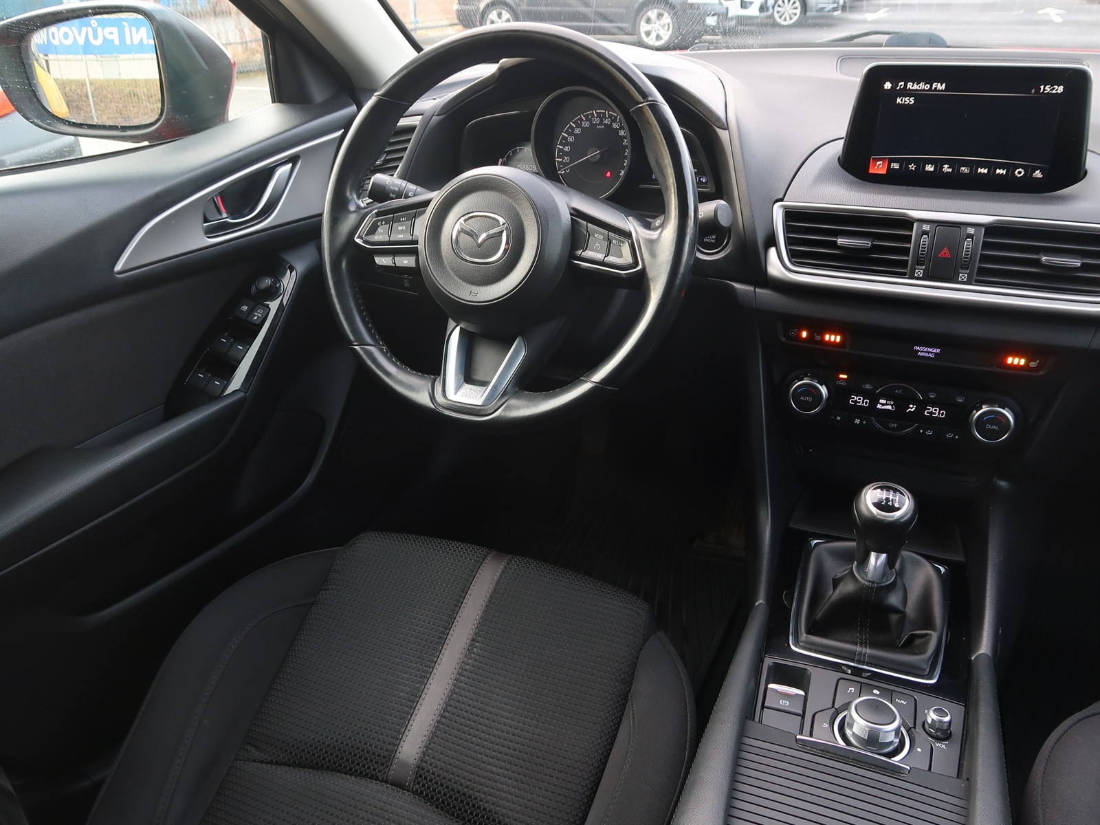 Mazda 3, 2017 - pohled č. 9