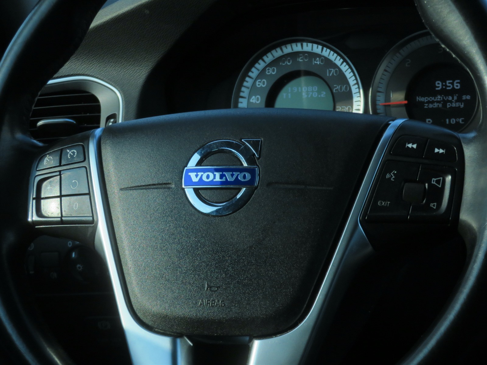 Volvo V60, 2012 - pohled č. 27