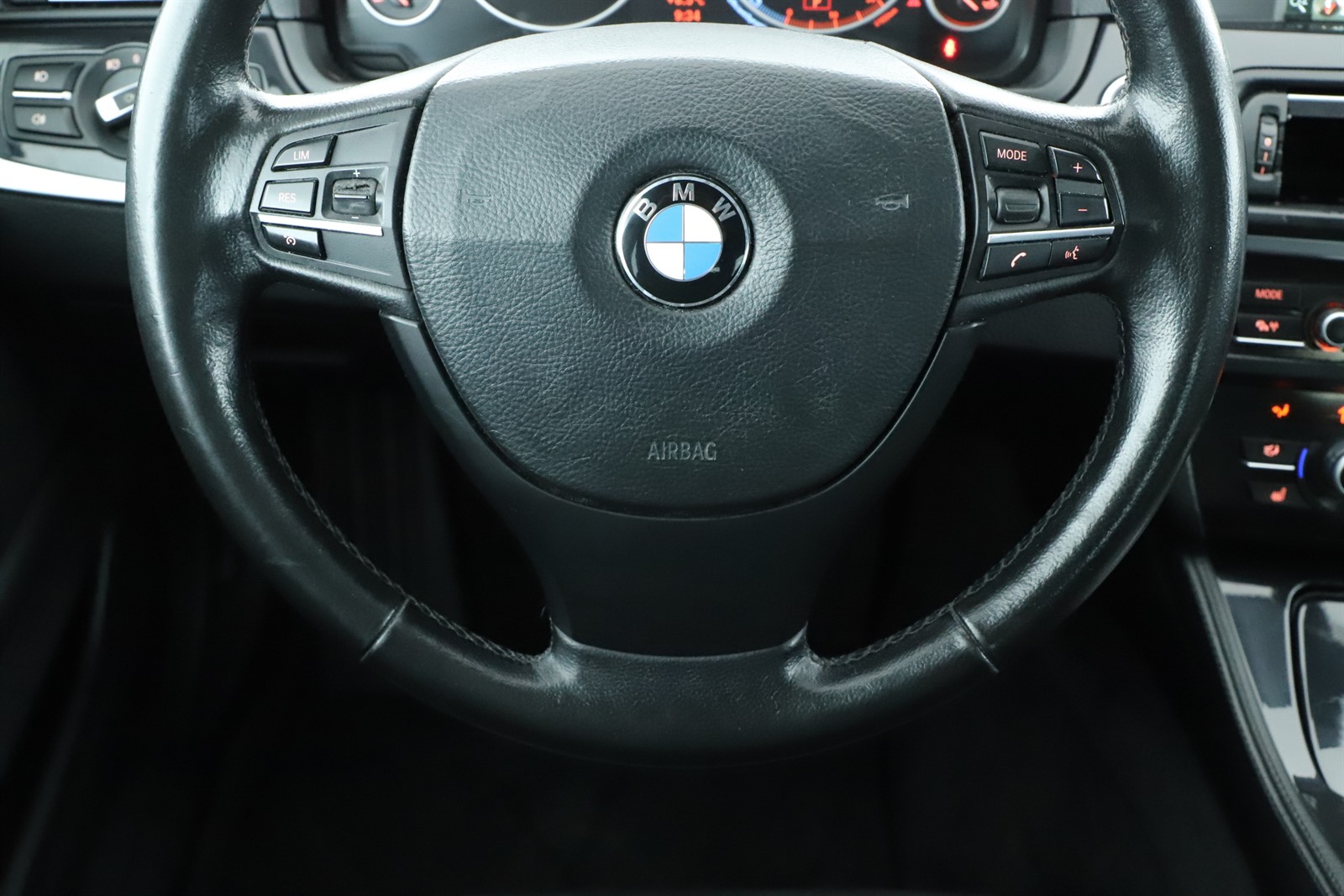 BMW Řada 5, 2012 - pohled č. 14