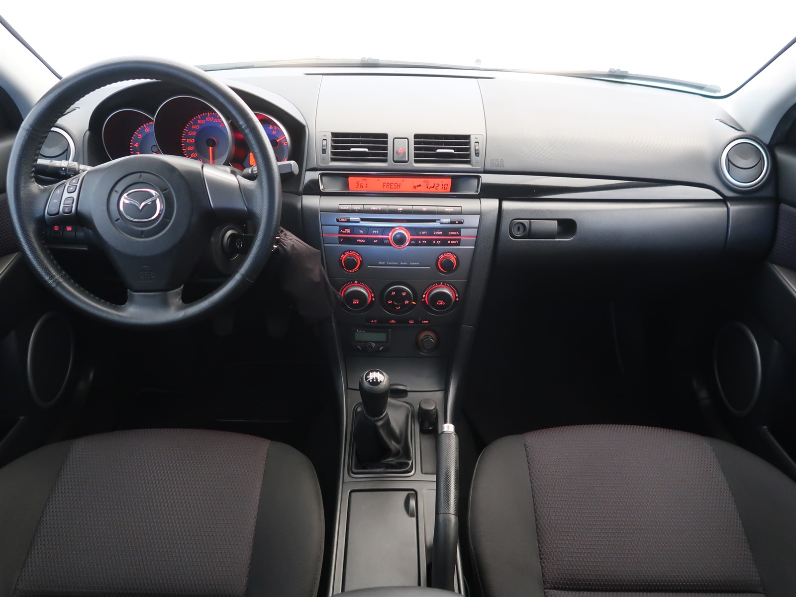 Mazda 3, 2007 - pohled č. 10