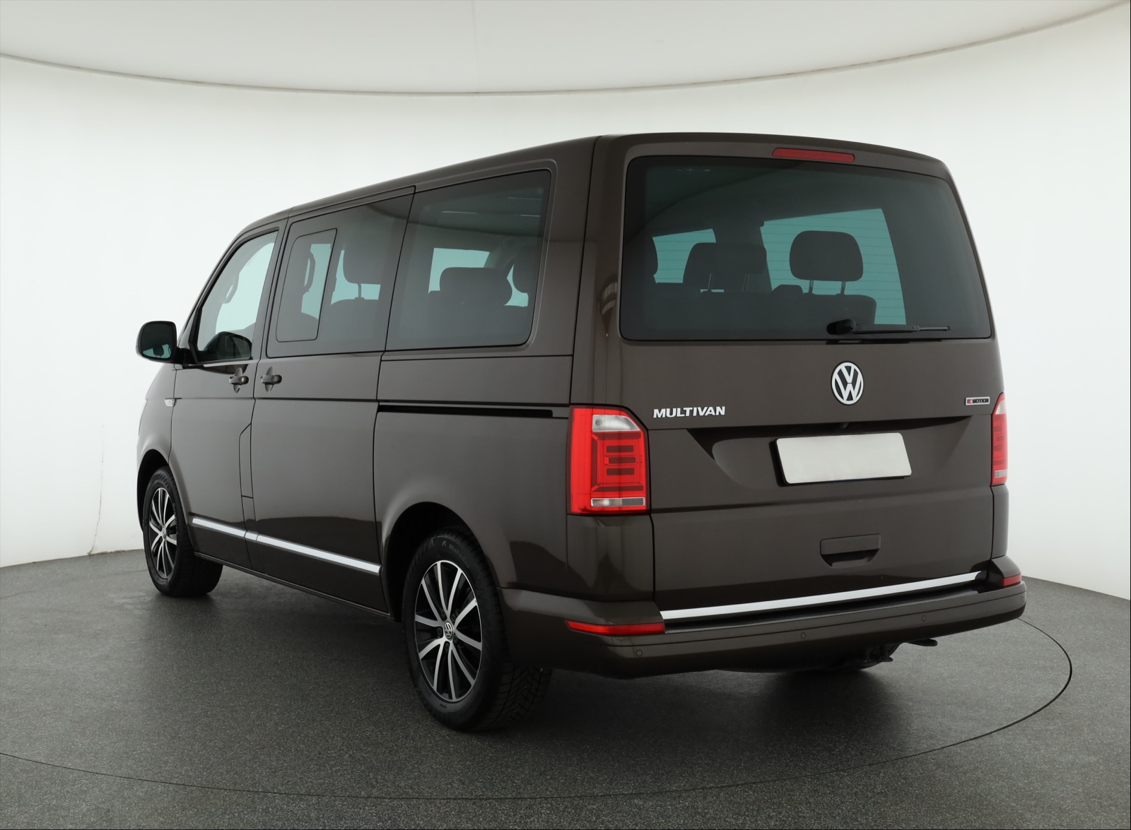 Volkswagen Multivan, 2019 - pohled č. 5