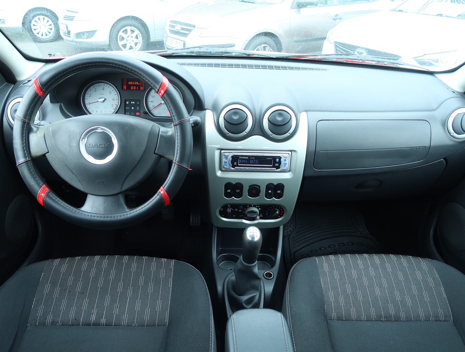 Dacia Sandero, 2012 - pohled č. 10