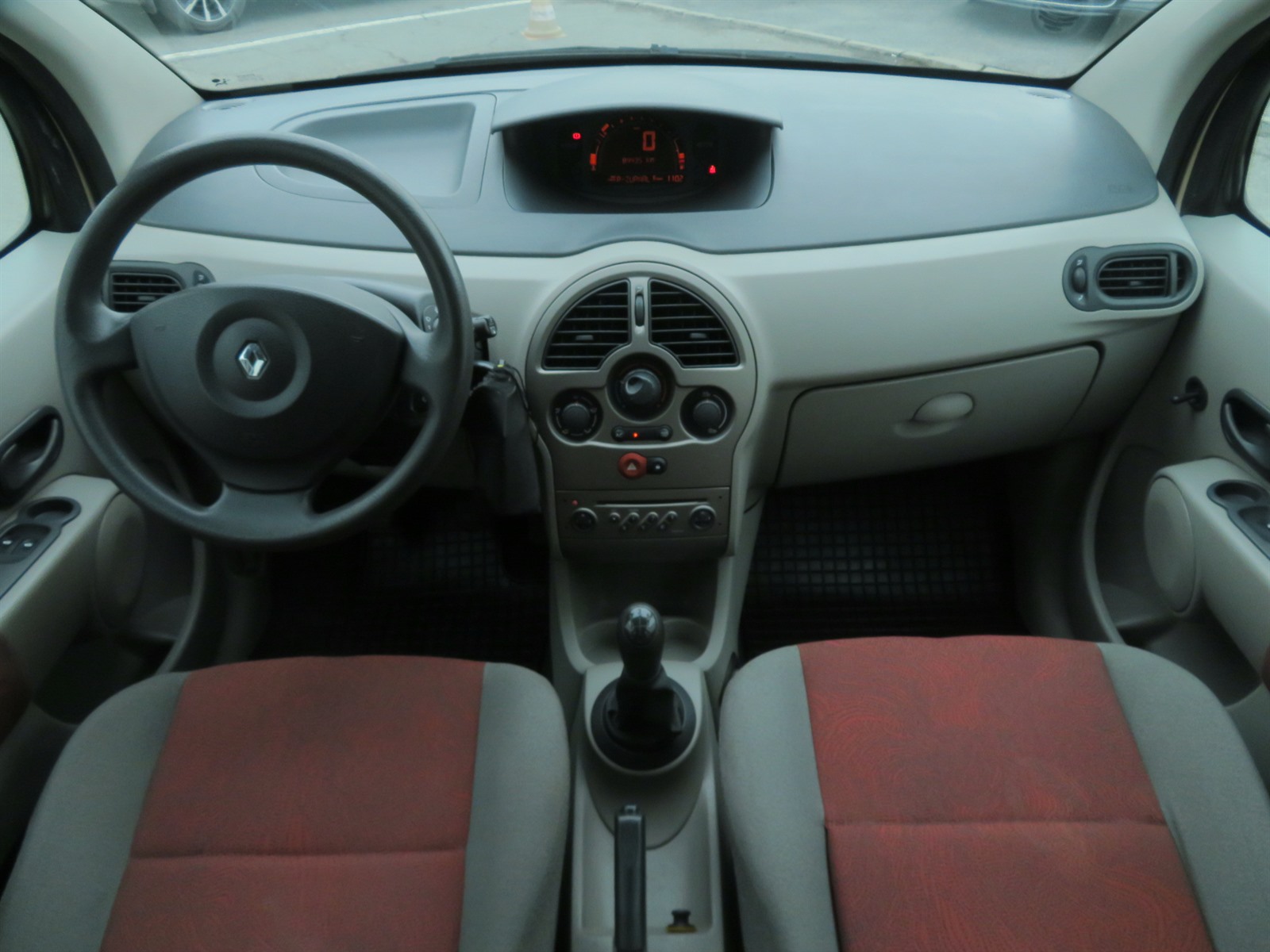 Renault Modus, 2005 - pohled č. 10