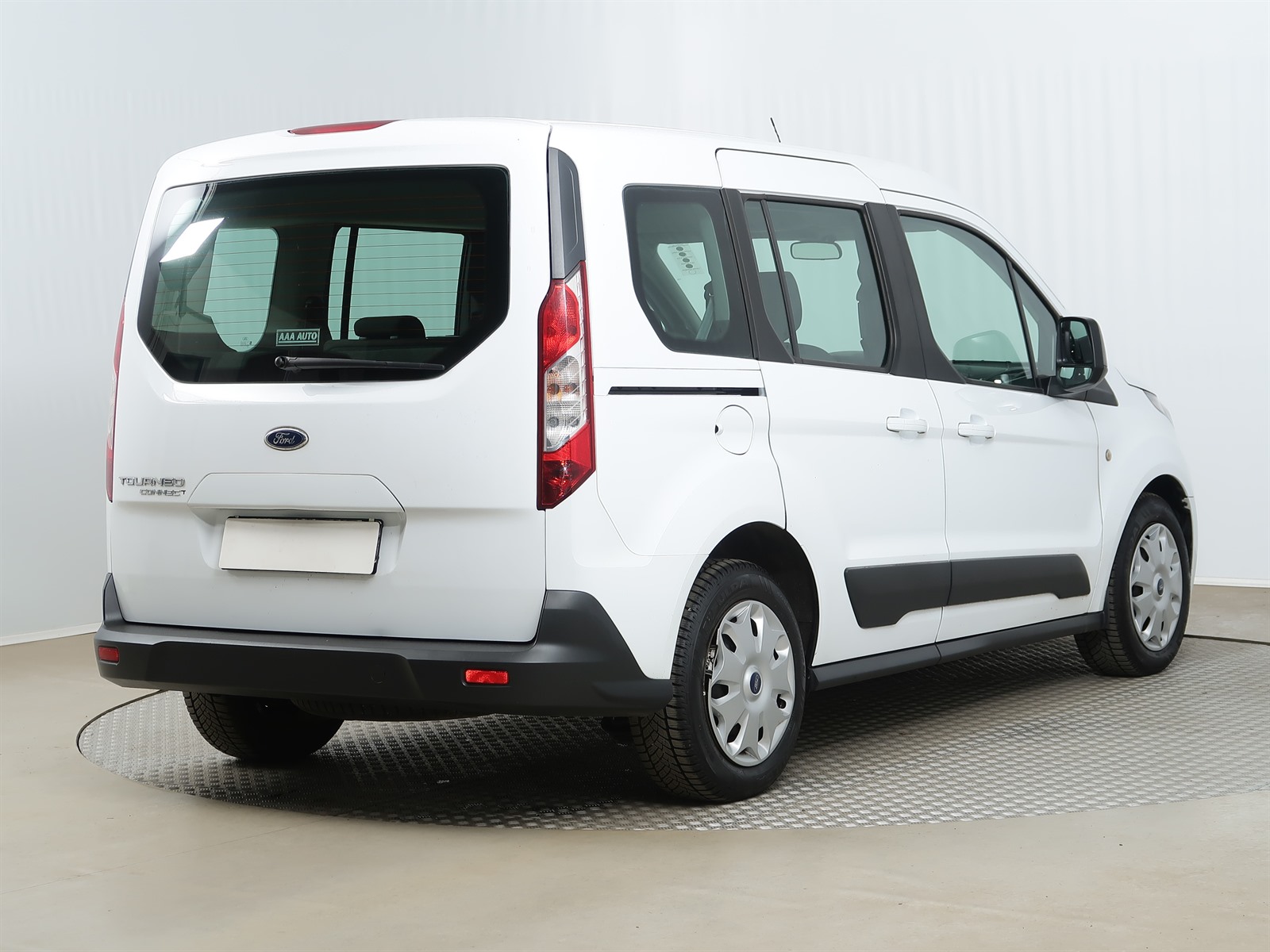 Ford Tourneo Connect, 2016 - pohled č. 7