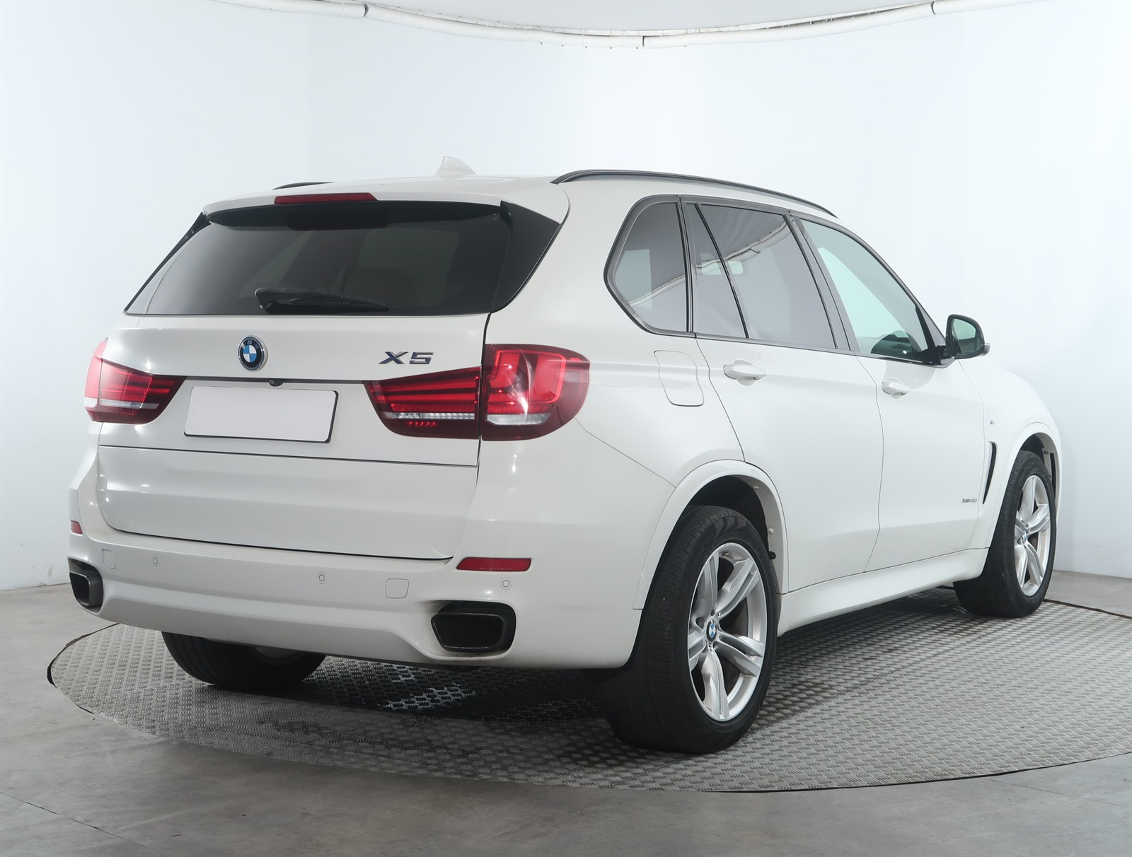 BMW X5, 2014 - pohled č. 7