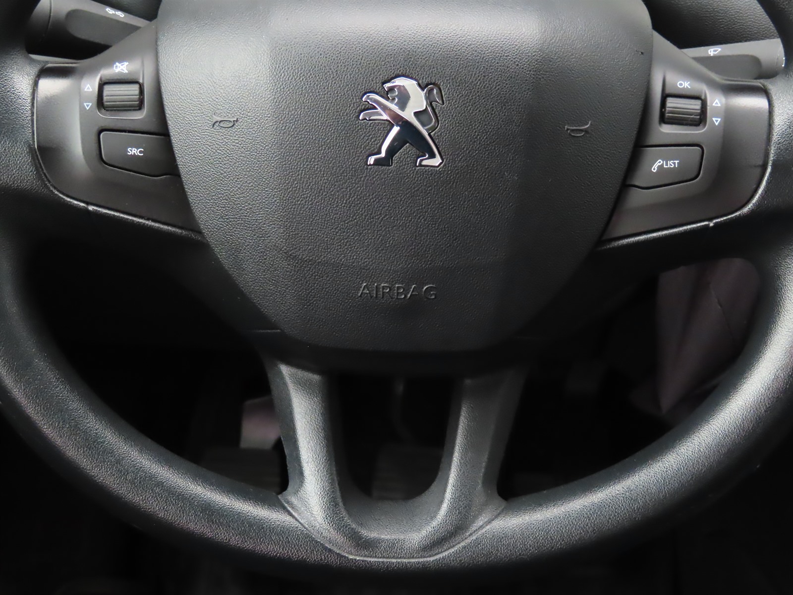 Peugeot 208, 2014 - pohled č. 23