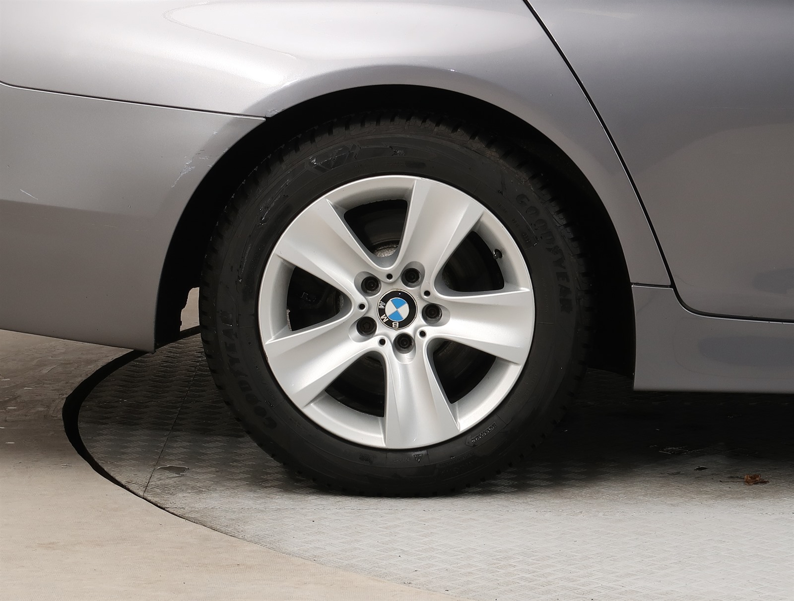 BMW Řada 5, 2016 - pohled č. 21