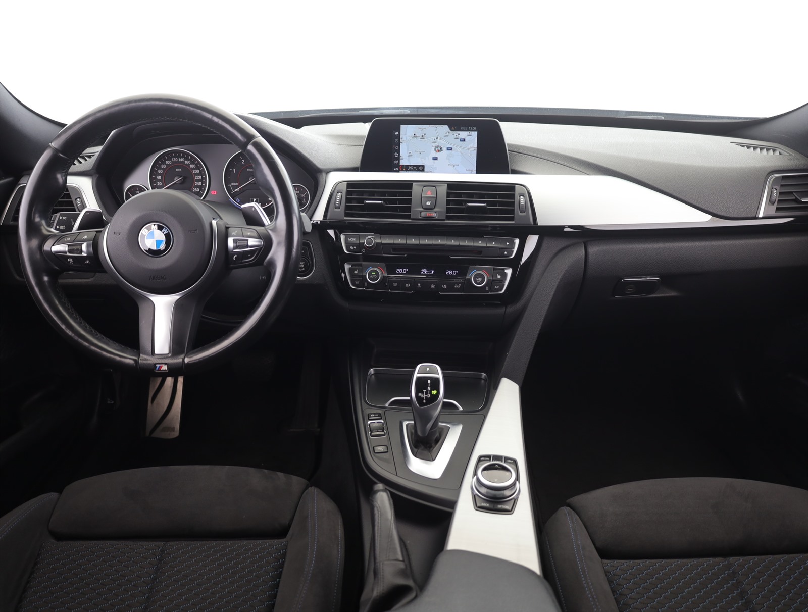 BMW 3GT, 2017 - pohled č. 9