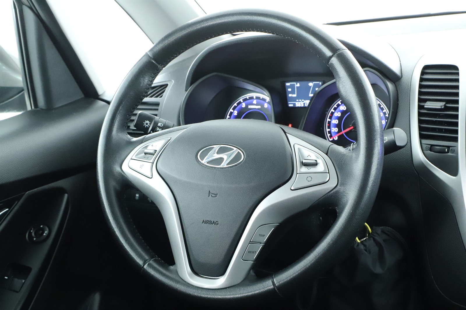 Hyundai ix20, 2012 - pohled č. 14