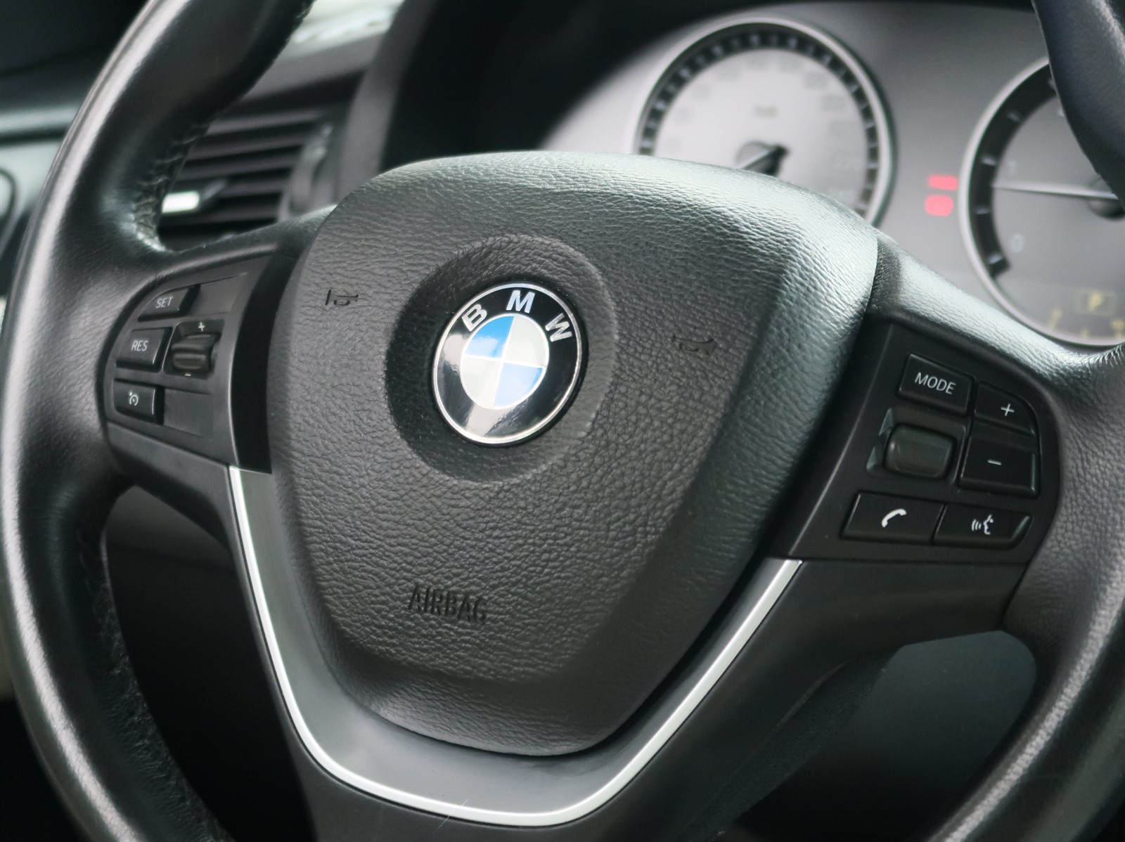 BMW X3, 2011 - pohled č. 28