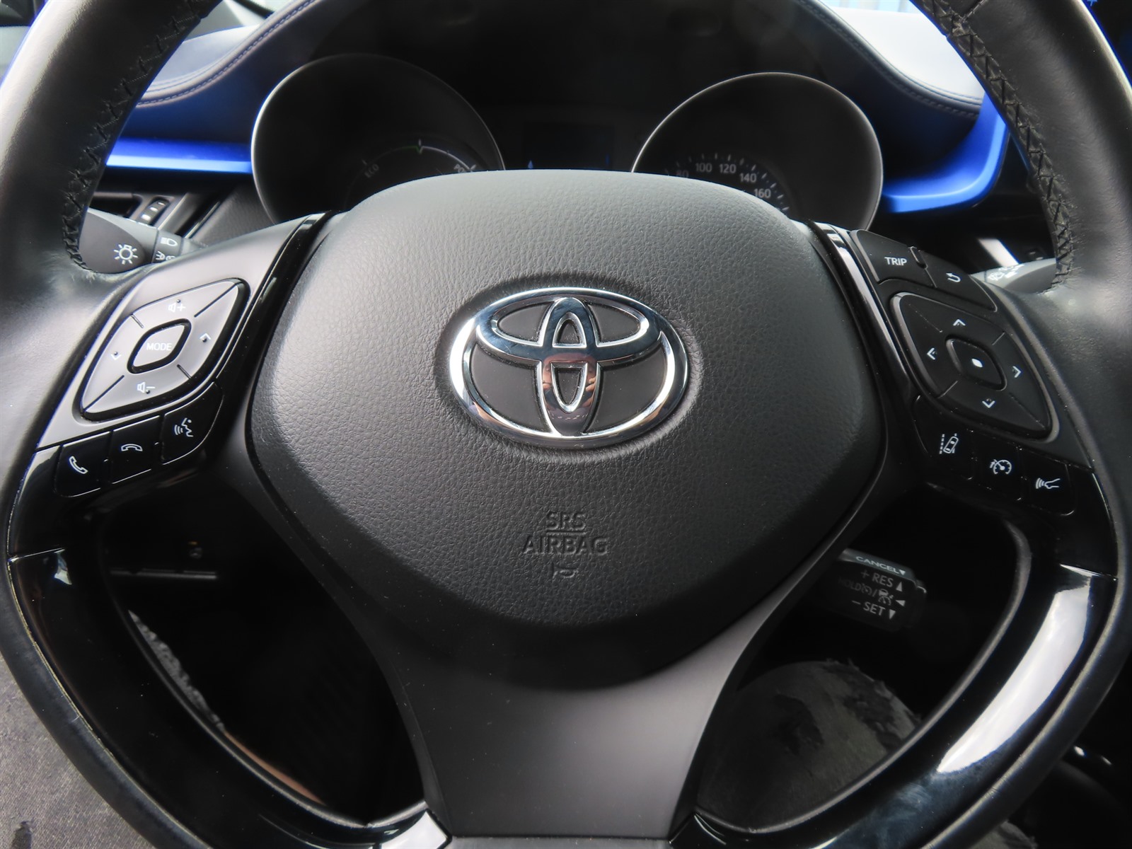 Toyota C-HR, 2017 - pohled č. 19