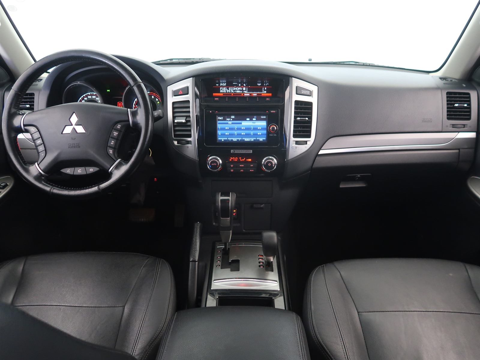 Mitsubishi Pajero, 2017 - pohled č. 10