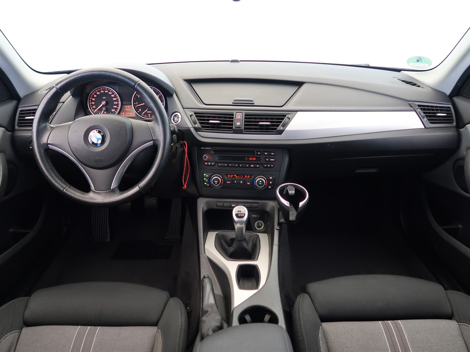 BMW X1, 2011 - pohled č. 10