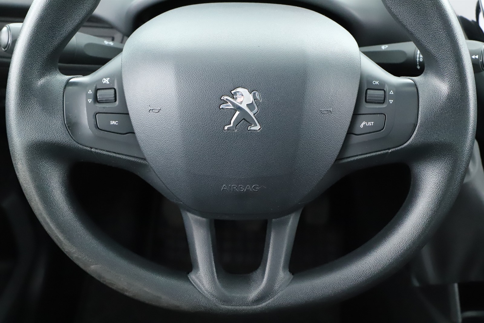 Peugeot 208, 2017 - pohled č. 14