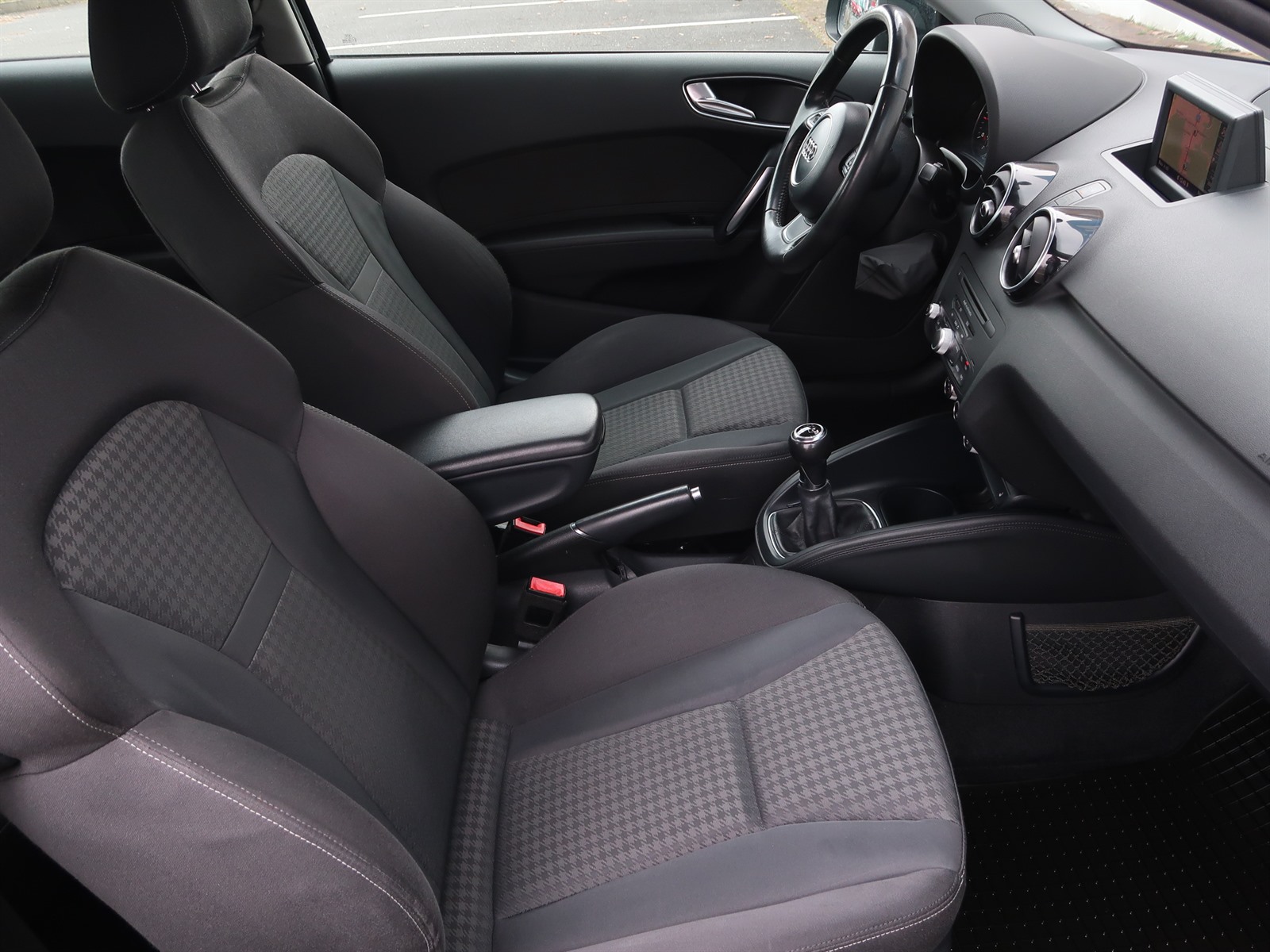 Audi A1, 2013 - pohled č. 12