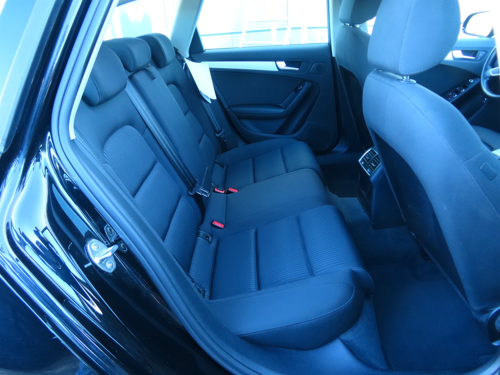 Audi A4, 2015 - pohled č. 13