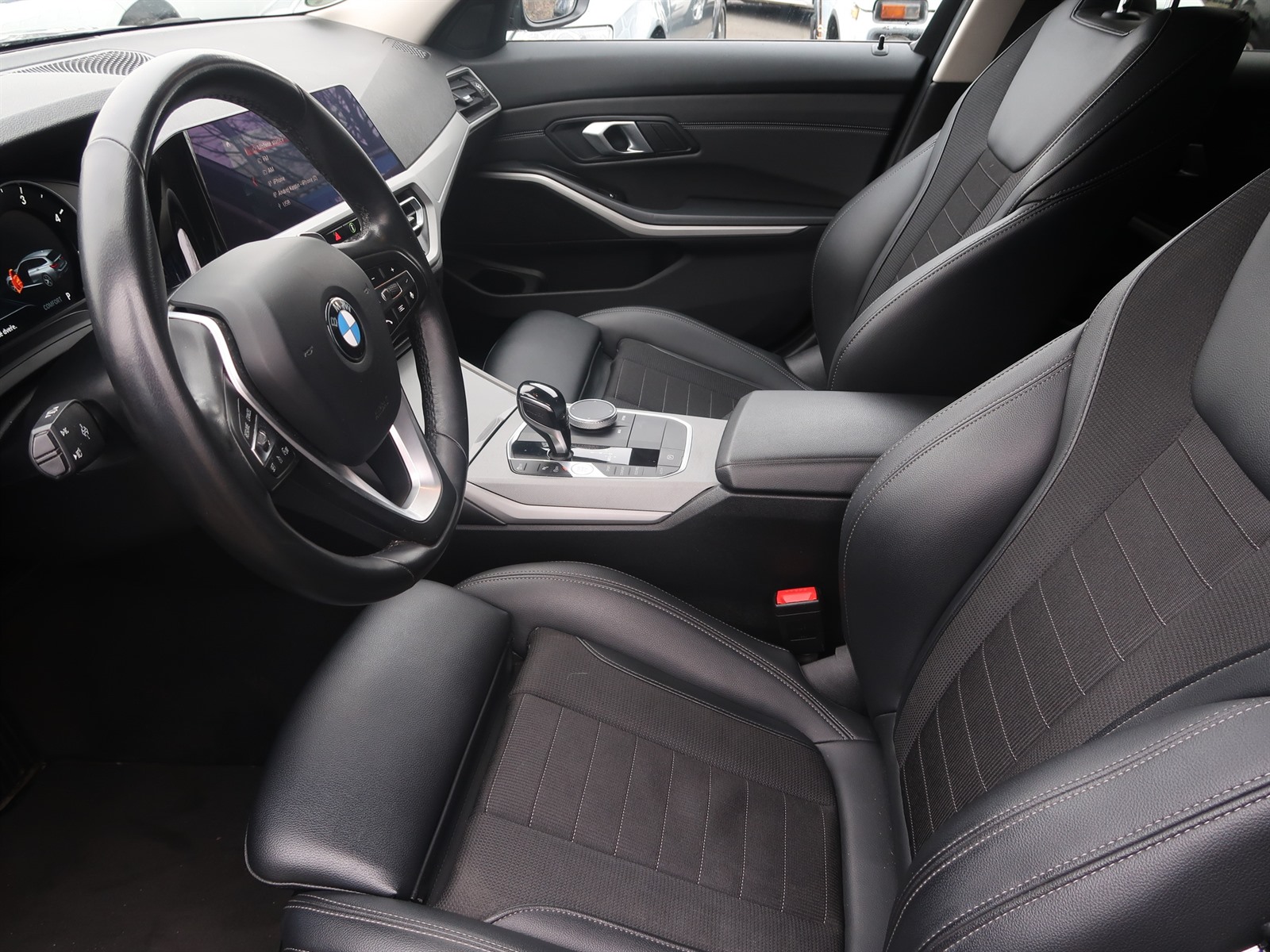 BMW Řada 3, 2019 - pohled č. 16