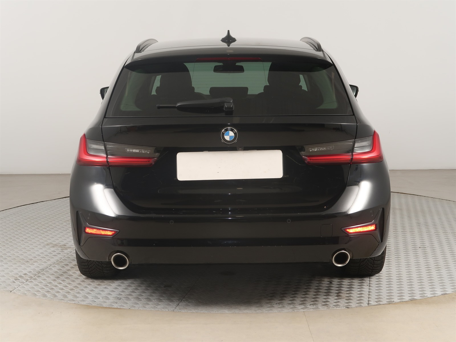 BMW Řada 3, 2019 - pohled č. 6