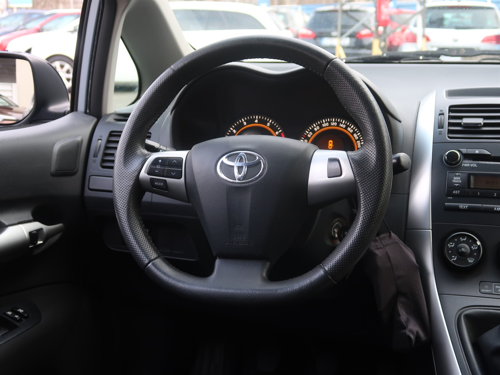Toyota Auris, 2012 - pohled č. 21