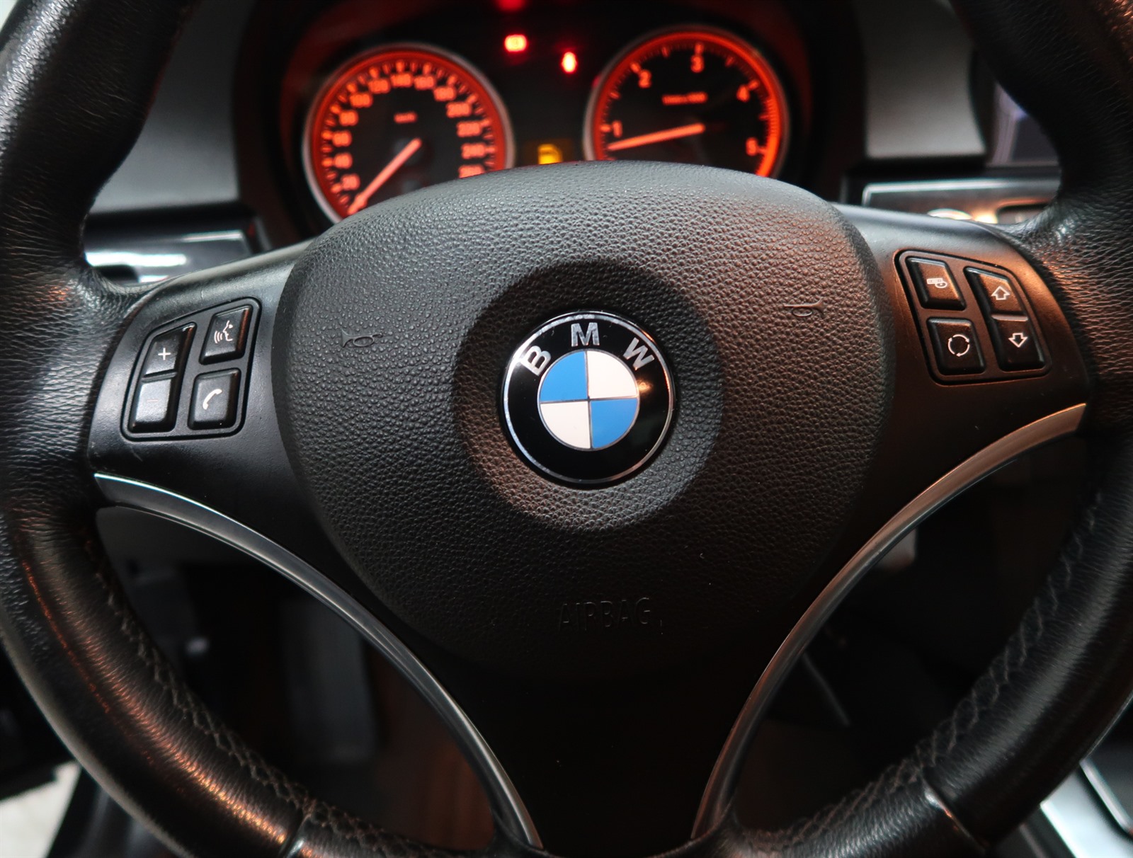 BMW Řada 3, 2009 - pohled č. 25