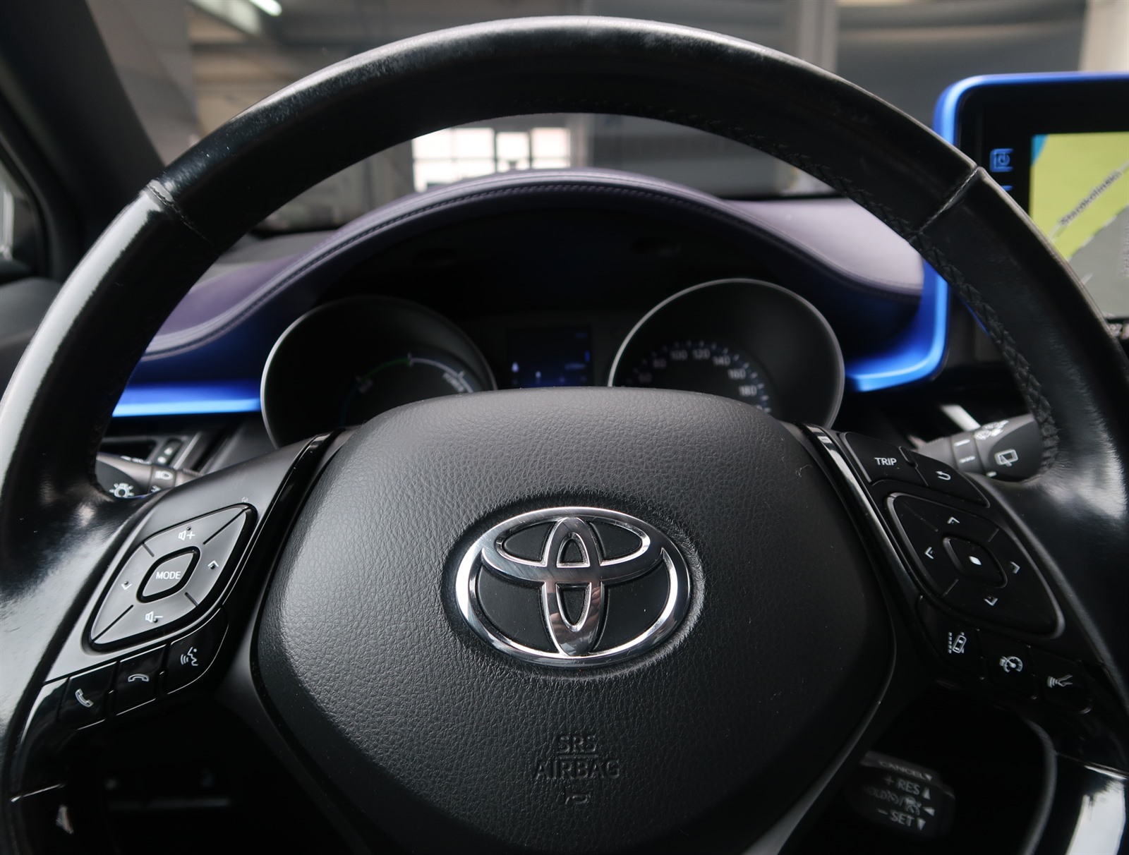 Toyota C-HR, 2017 - pohled č. 23