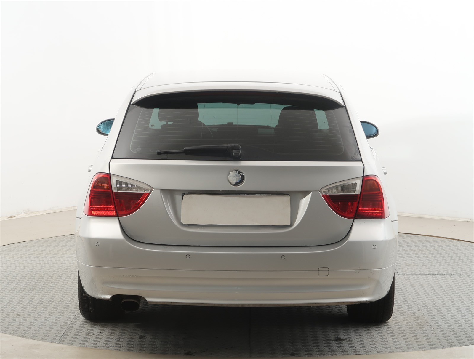 BMW Řada 3, 2006 - pohled č. 6