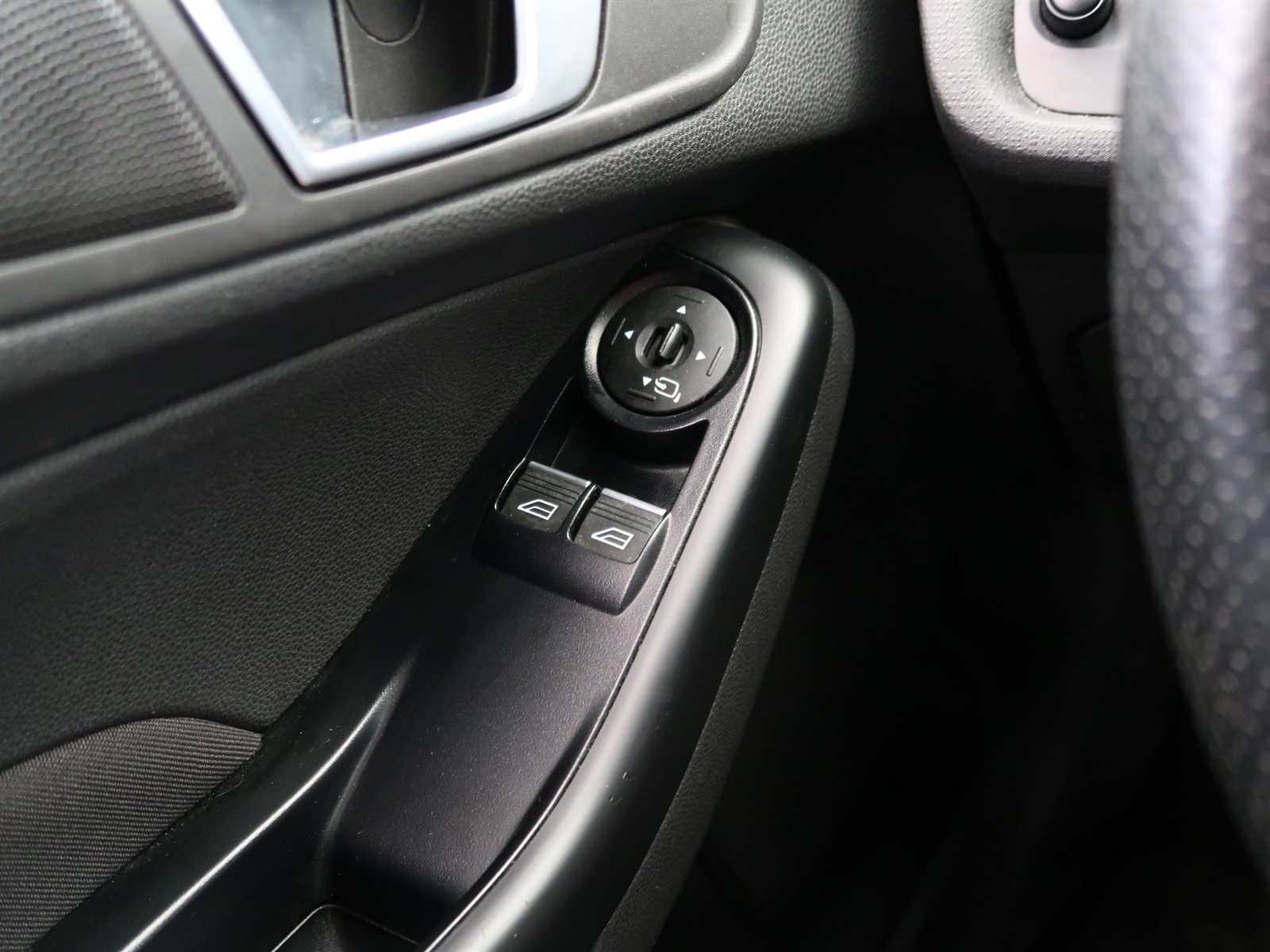 Ford Fiesta, 2017 - pohled č. 22