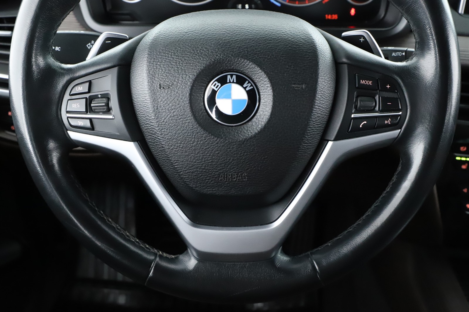 BMW X5, 2015 - pohled č. 22