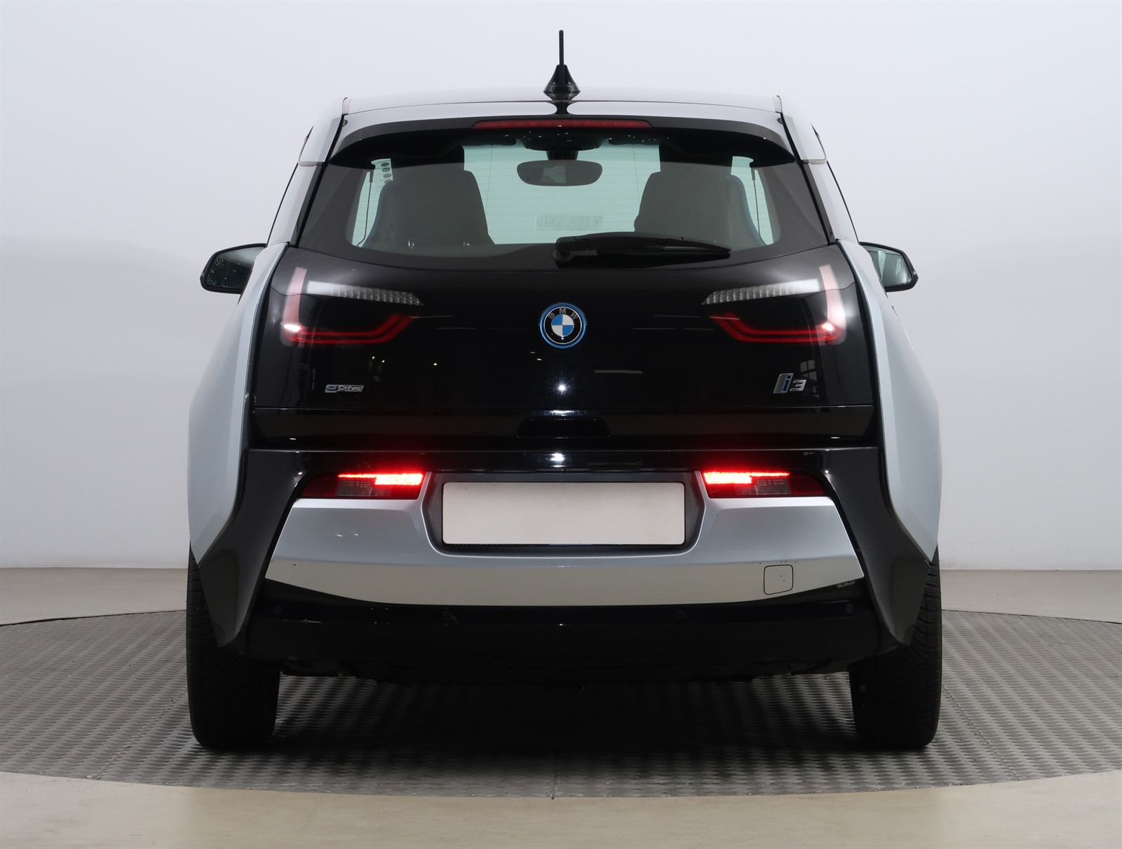 BMW i3, 2015 - pohled č. 6
