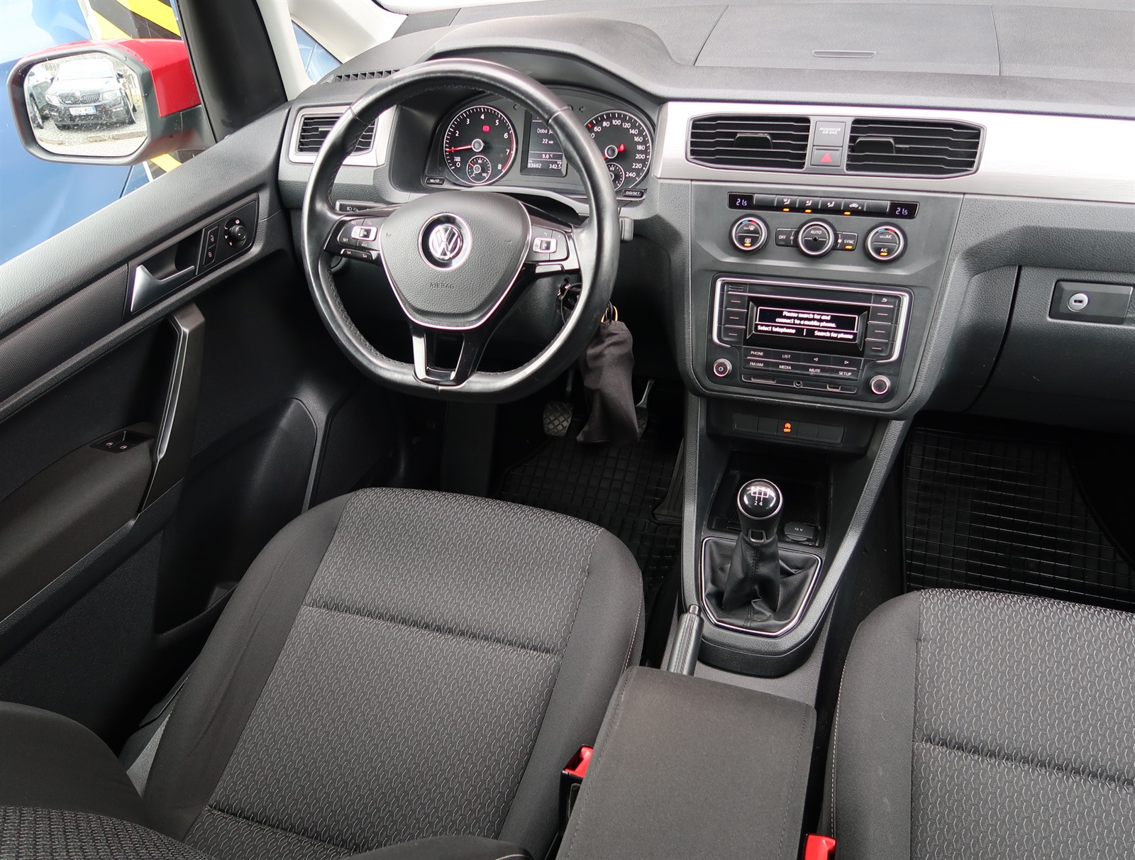 Volkswagen Caddy, 2018 - pohled č. 9