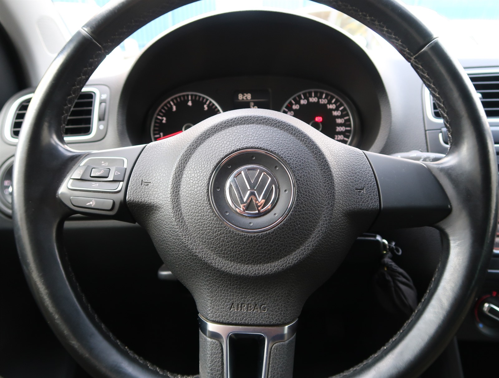 Volkswagen Polo, 2012 - pohled č. 20