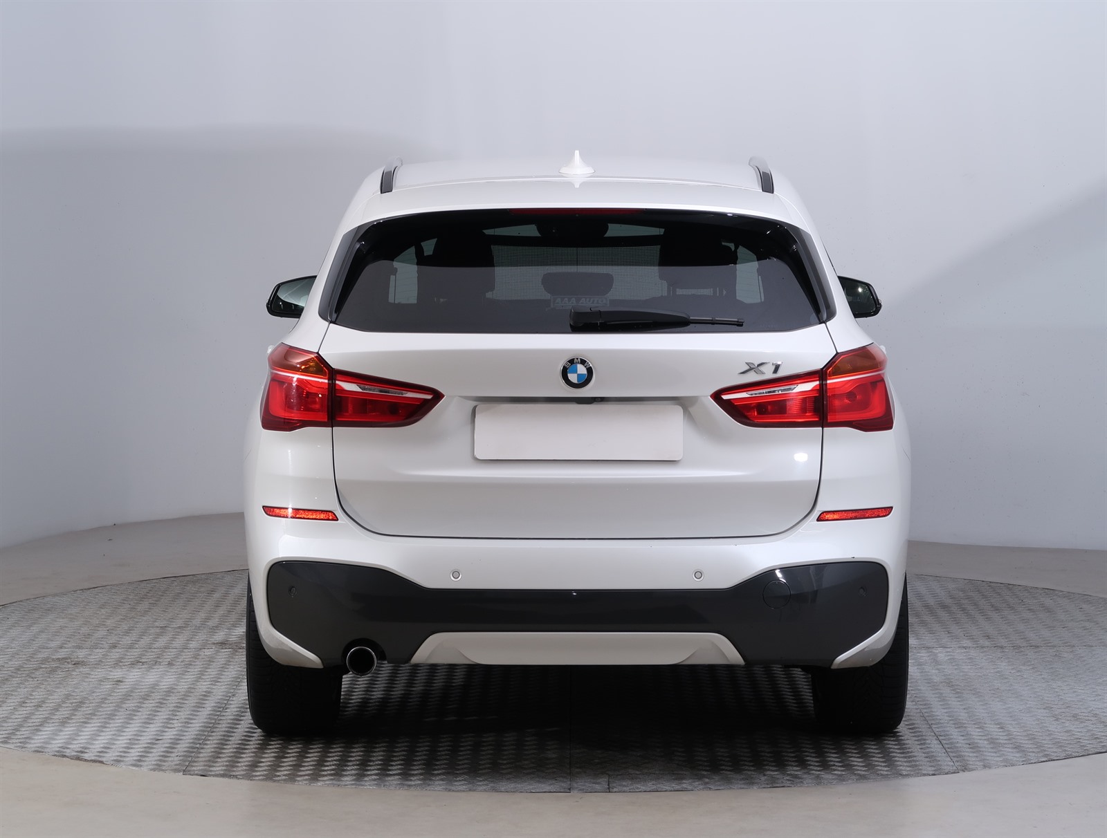 BMW X1, 2018 - pohled č. 6