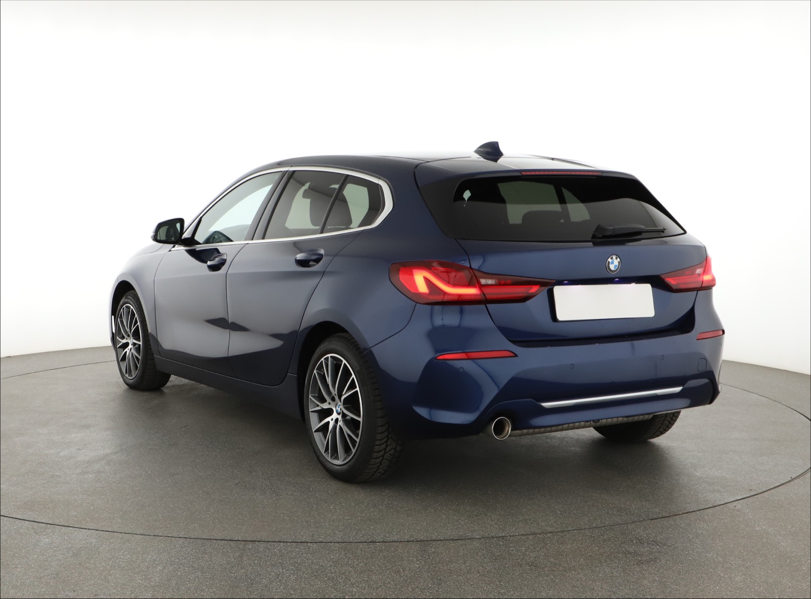 BMW 1, 2020 - pohled č. 5