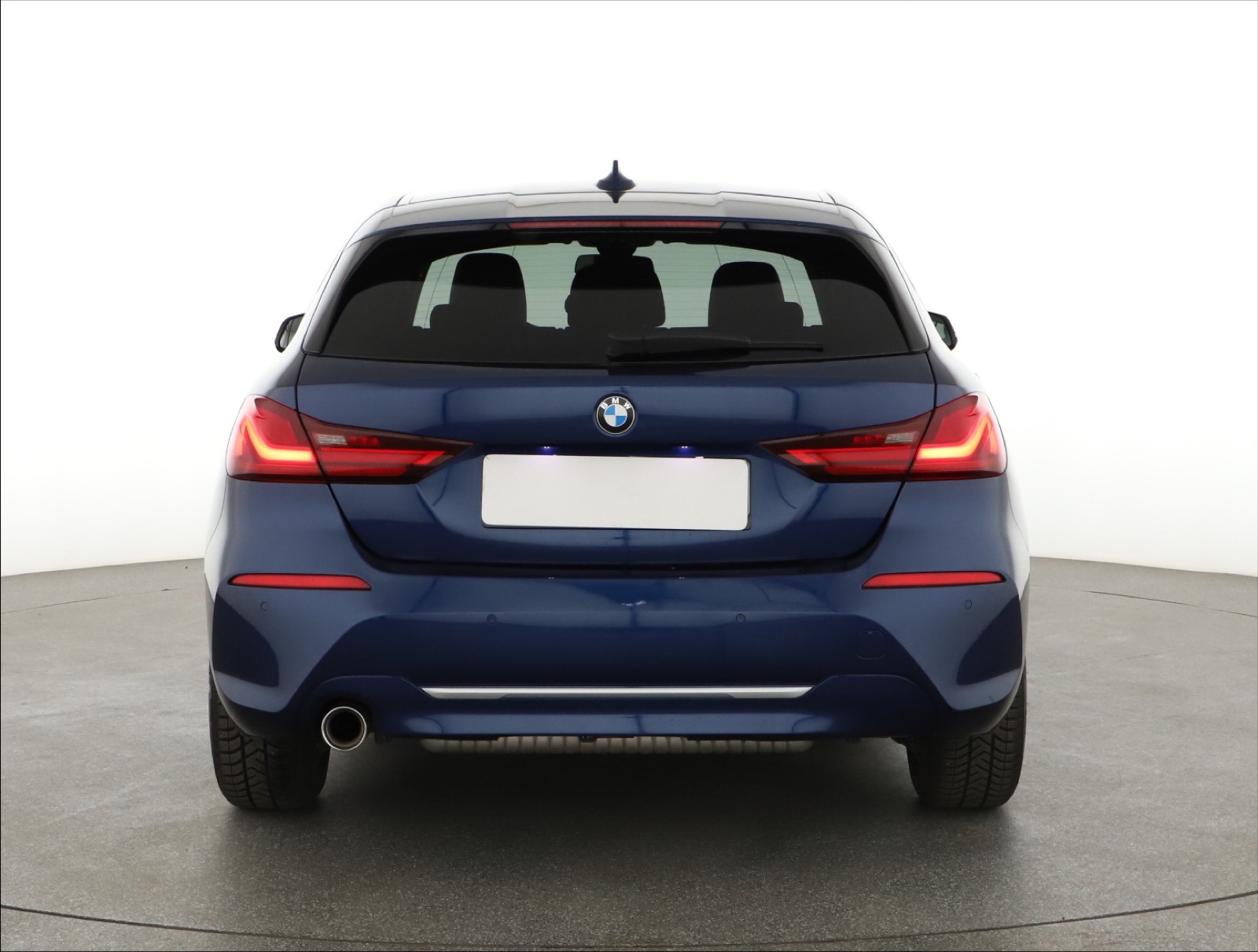 BMW 1, 2020 - pohled č. 6