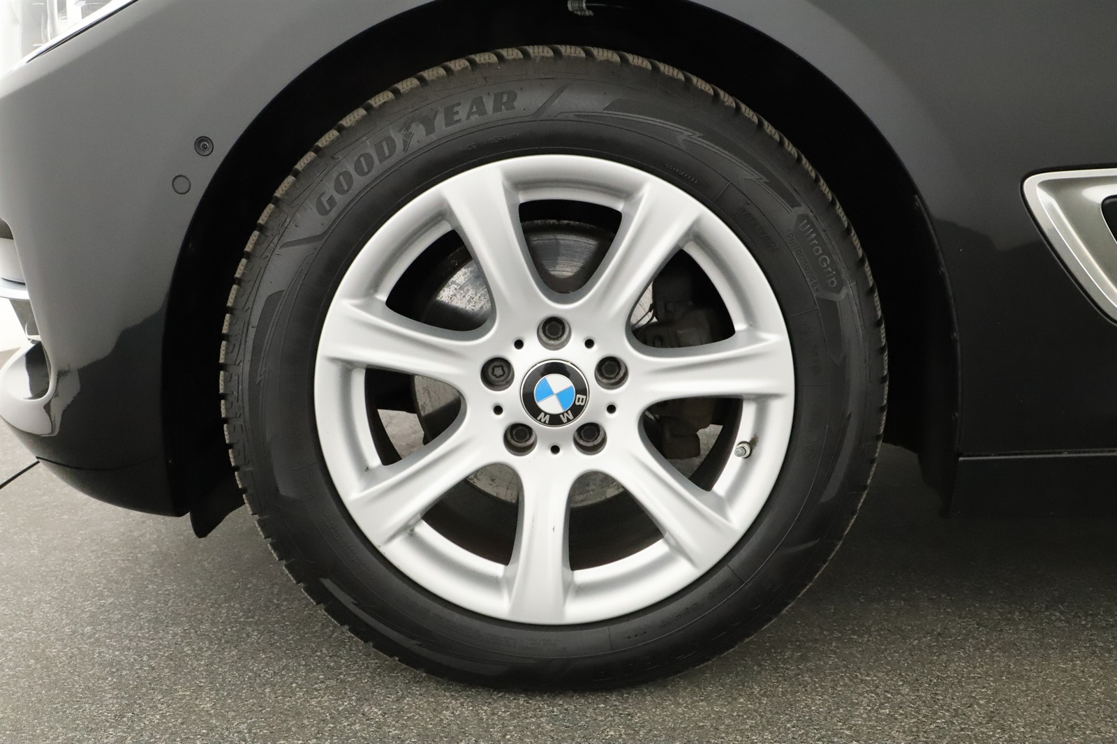 BMW 3GT, 2019 - pohled č. 18