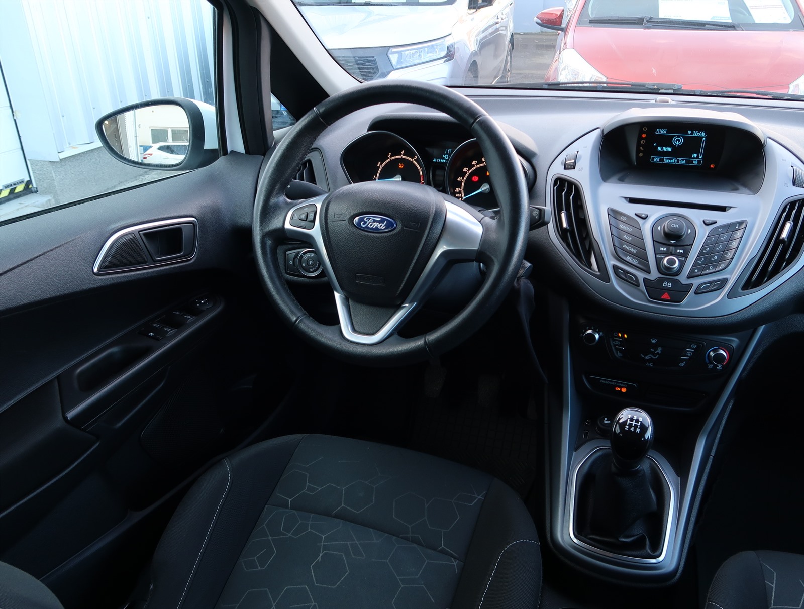 Ford B-MAX, 2013 - pohled č. 9