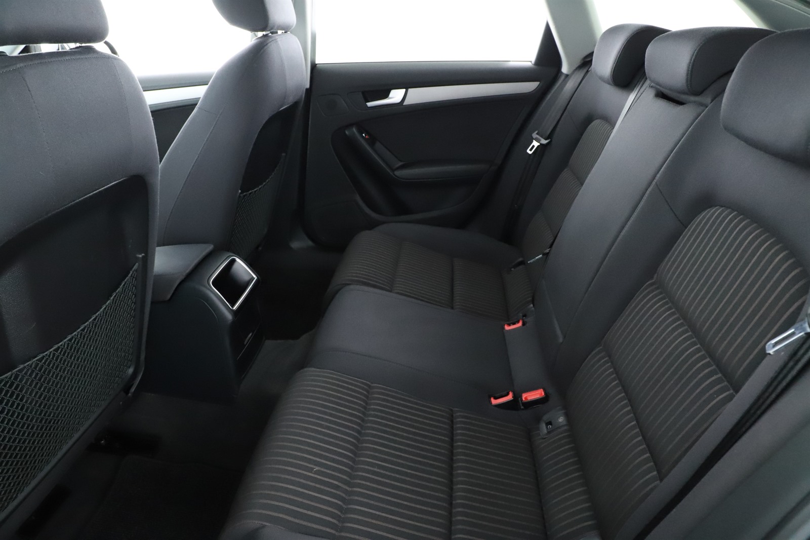 Audi A4, 2014 - pohled č. 12