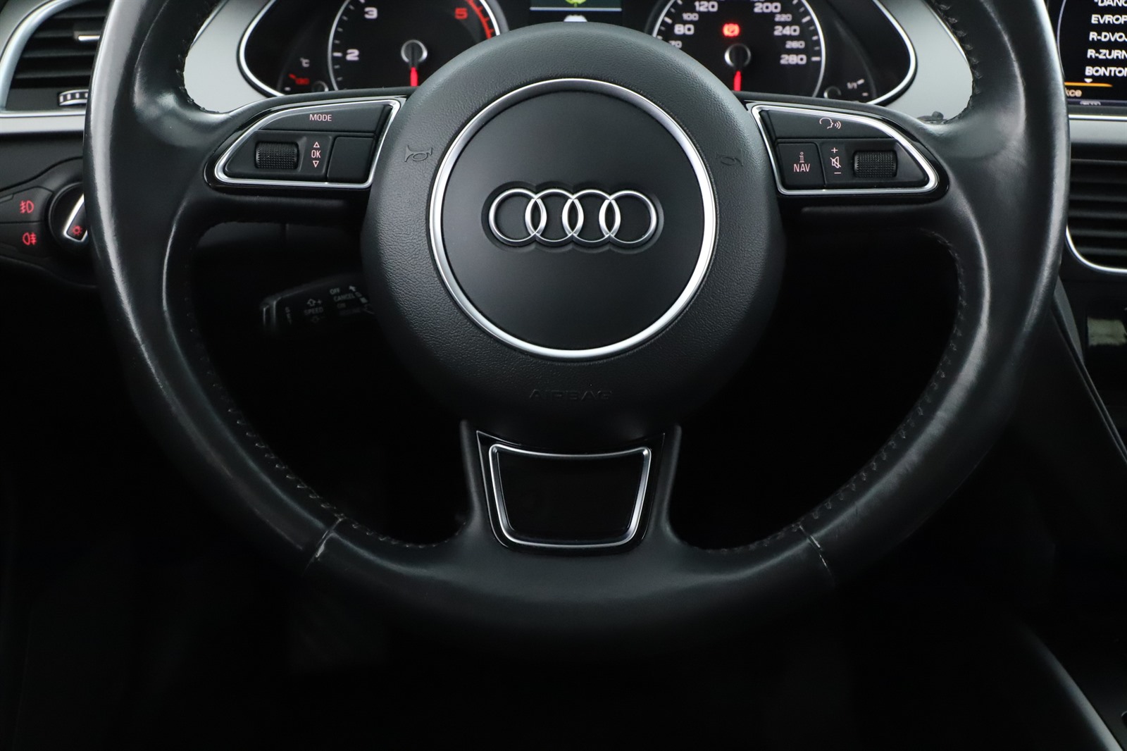 Audi A4, 2014 - pohled č. 14