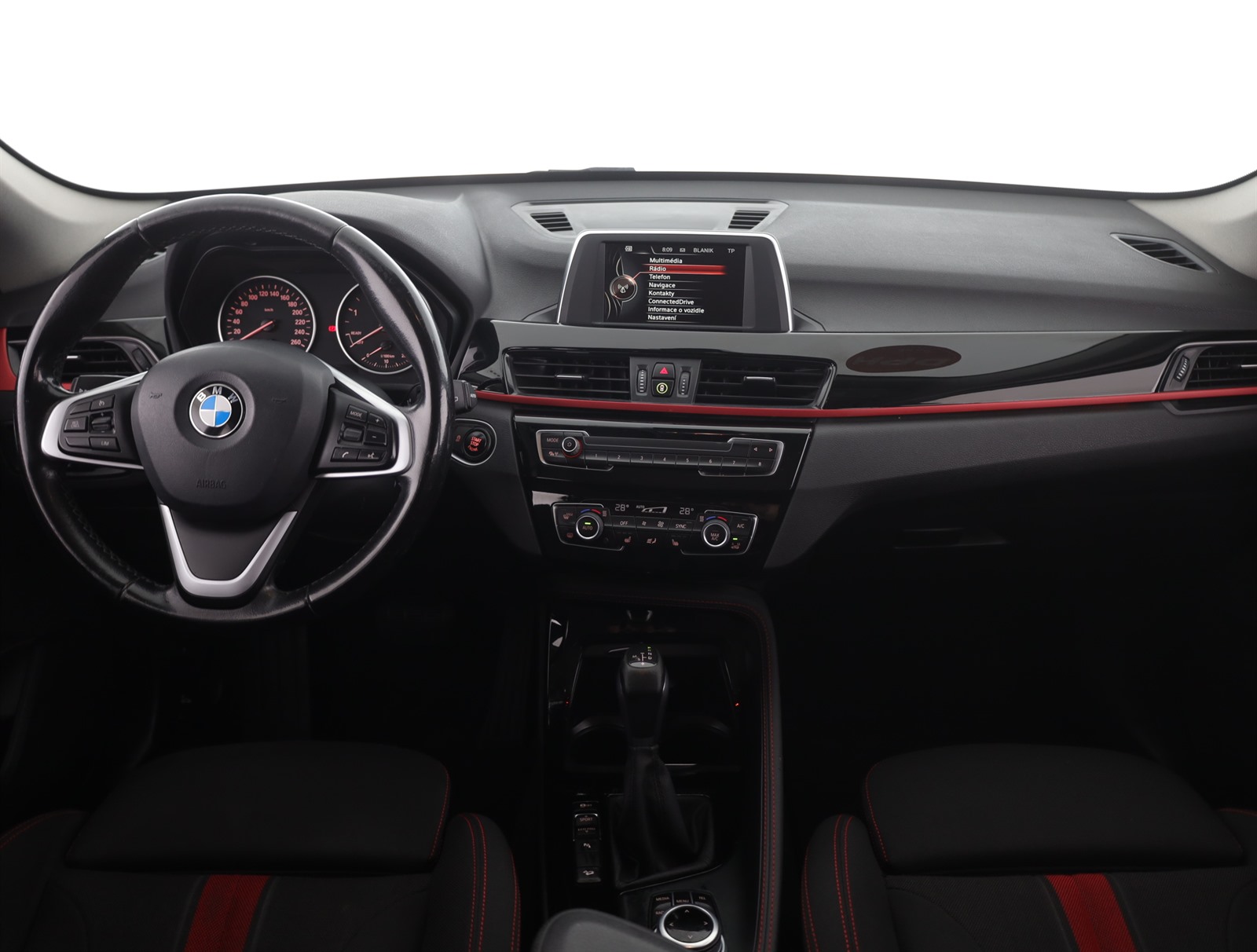 BMW X1, 2016 - pohled č. 9
