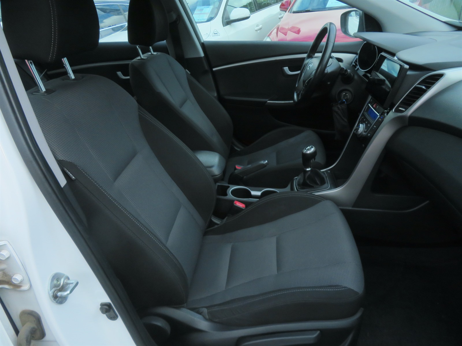 Hyundai i30, 2015 - pohled č. 12