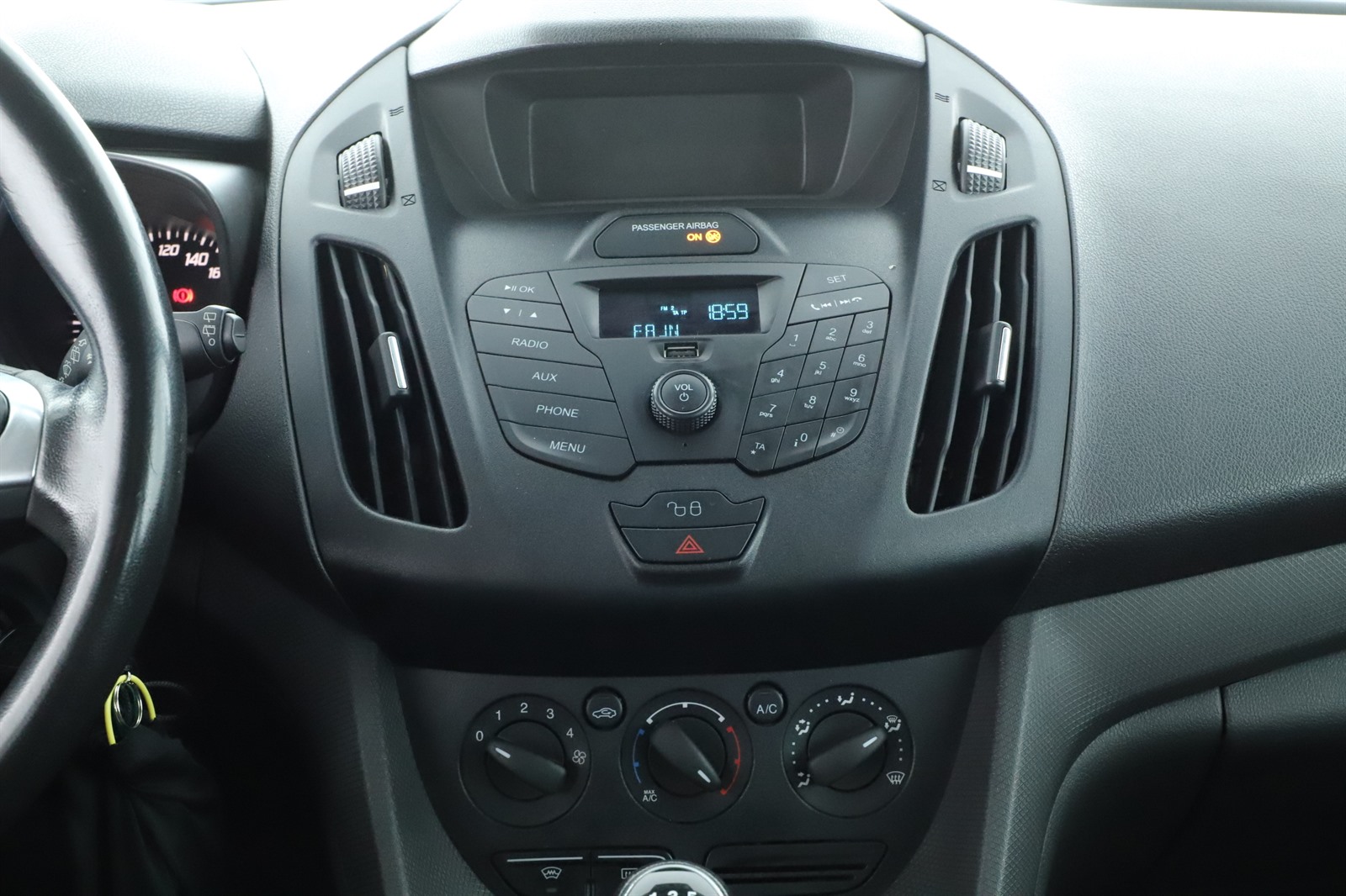 Ford Tourneo Connect, 2016 - pohled č. 16