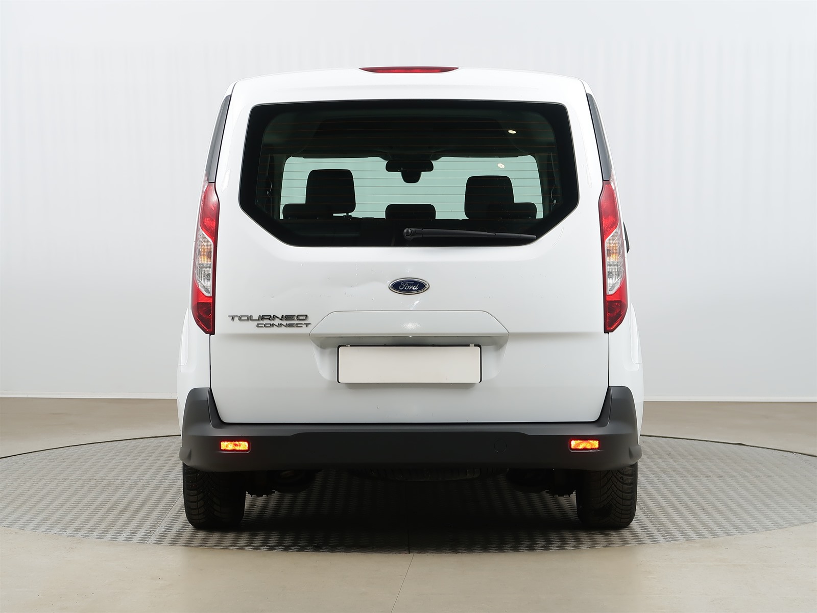 Ford Tourneo Connect, 2016 - pohled č. 6