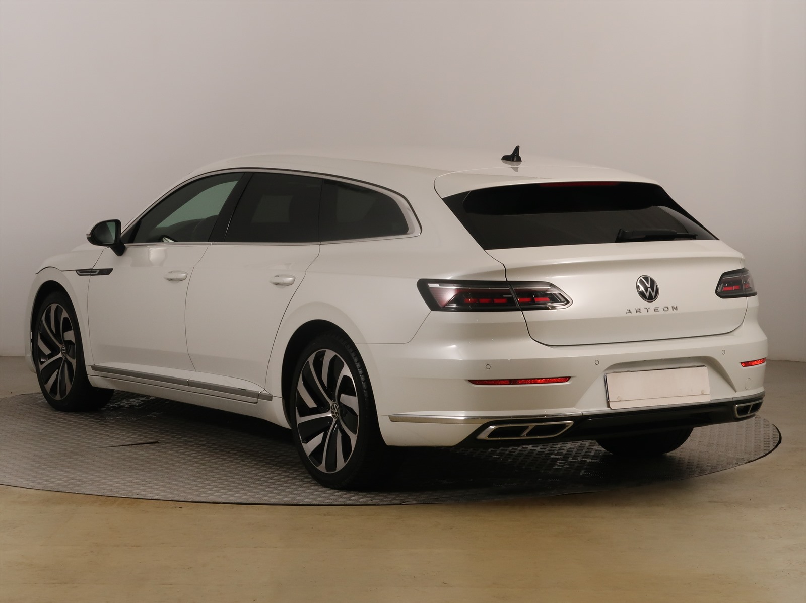 Volkswagen Arteon, 2021 - pohled č. 5