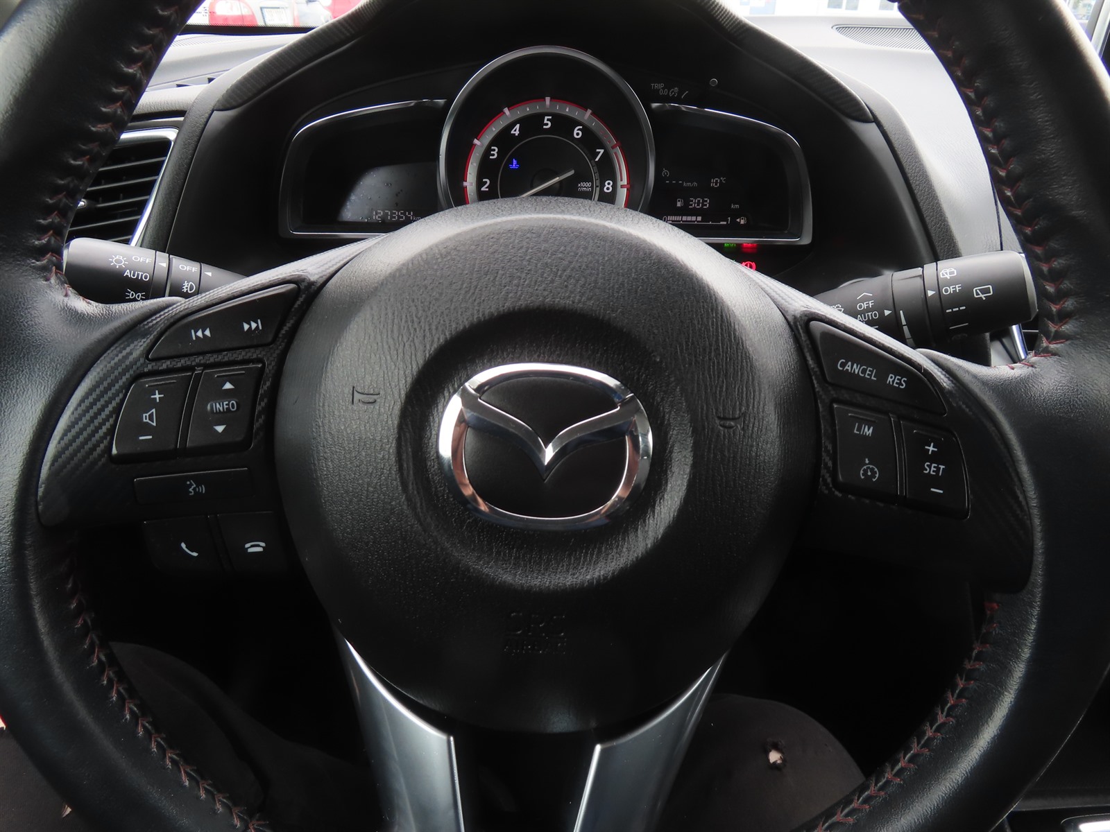 Mazda 3, 2015 - pohled č. 23