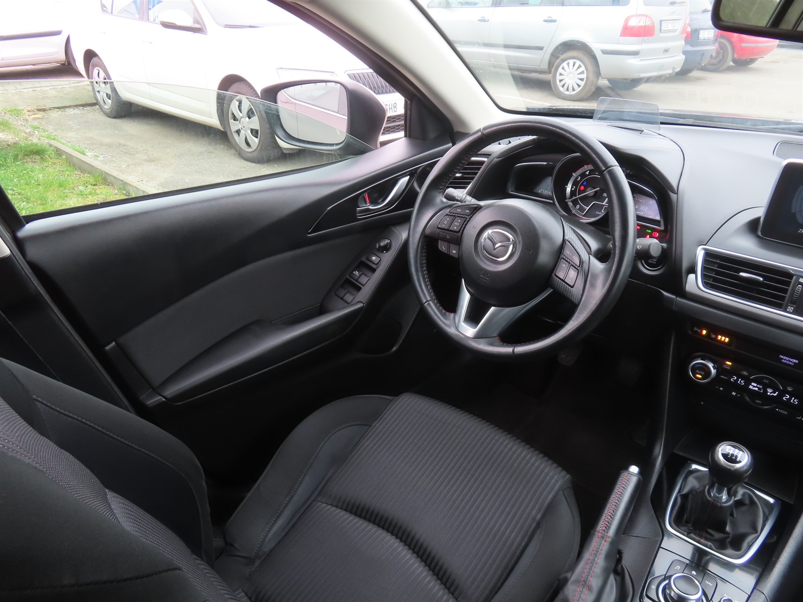 Mazda 3, 2015 - pohled č. 9