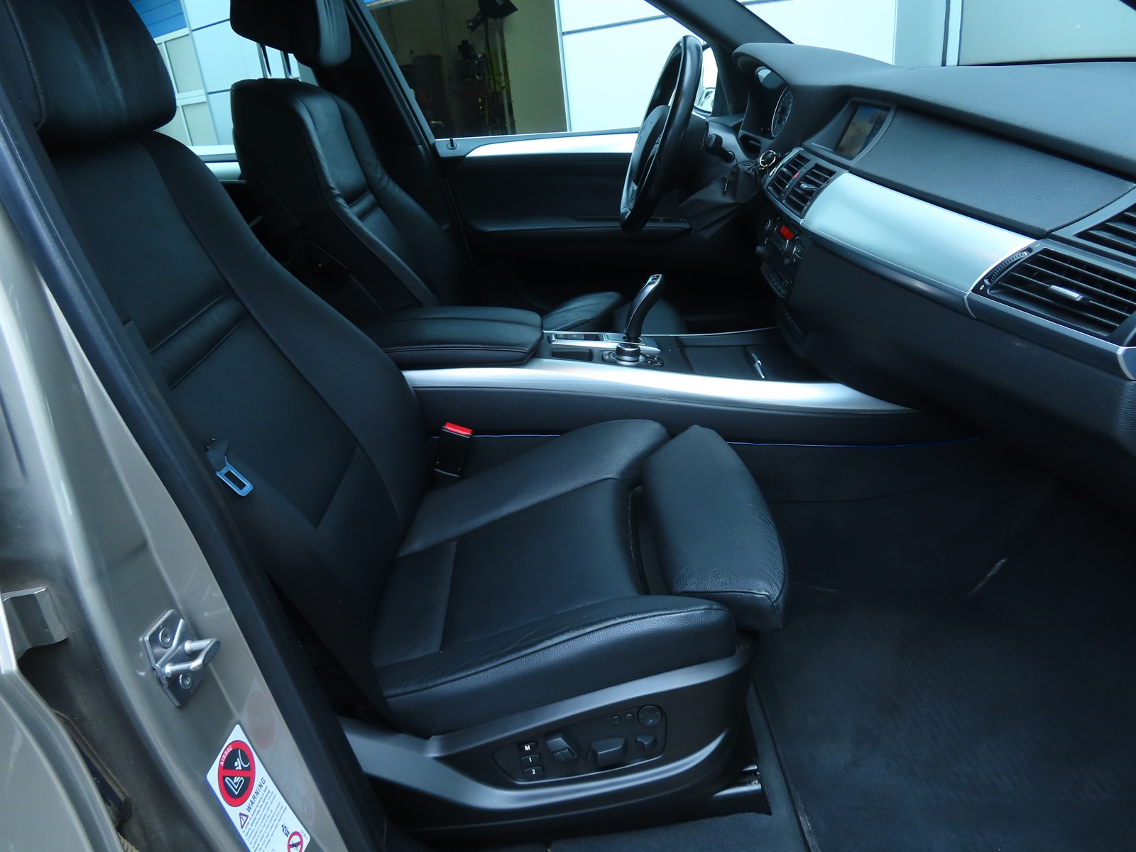 BMW X5, 2011 - pohled č. 12