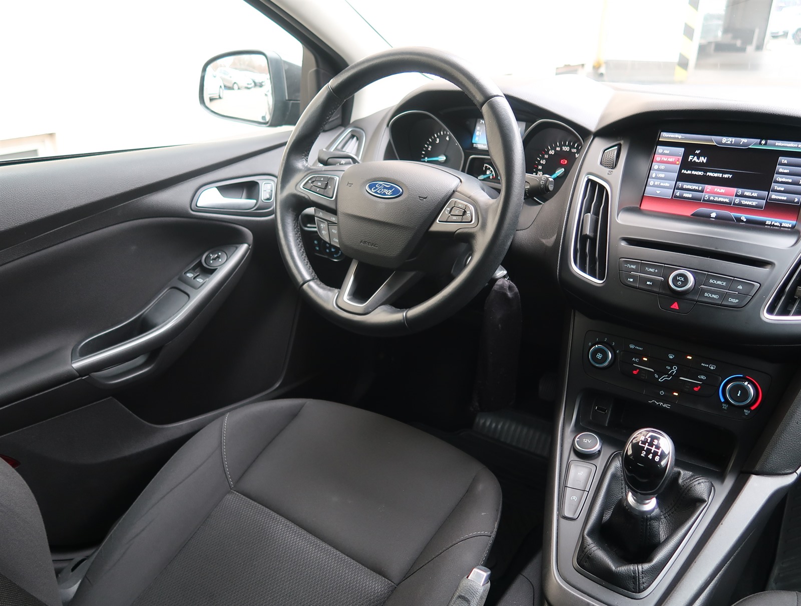 Ford Focus, 2014 - pohled č. 9