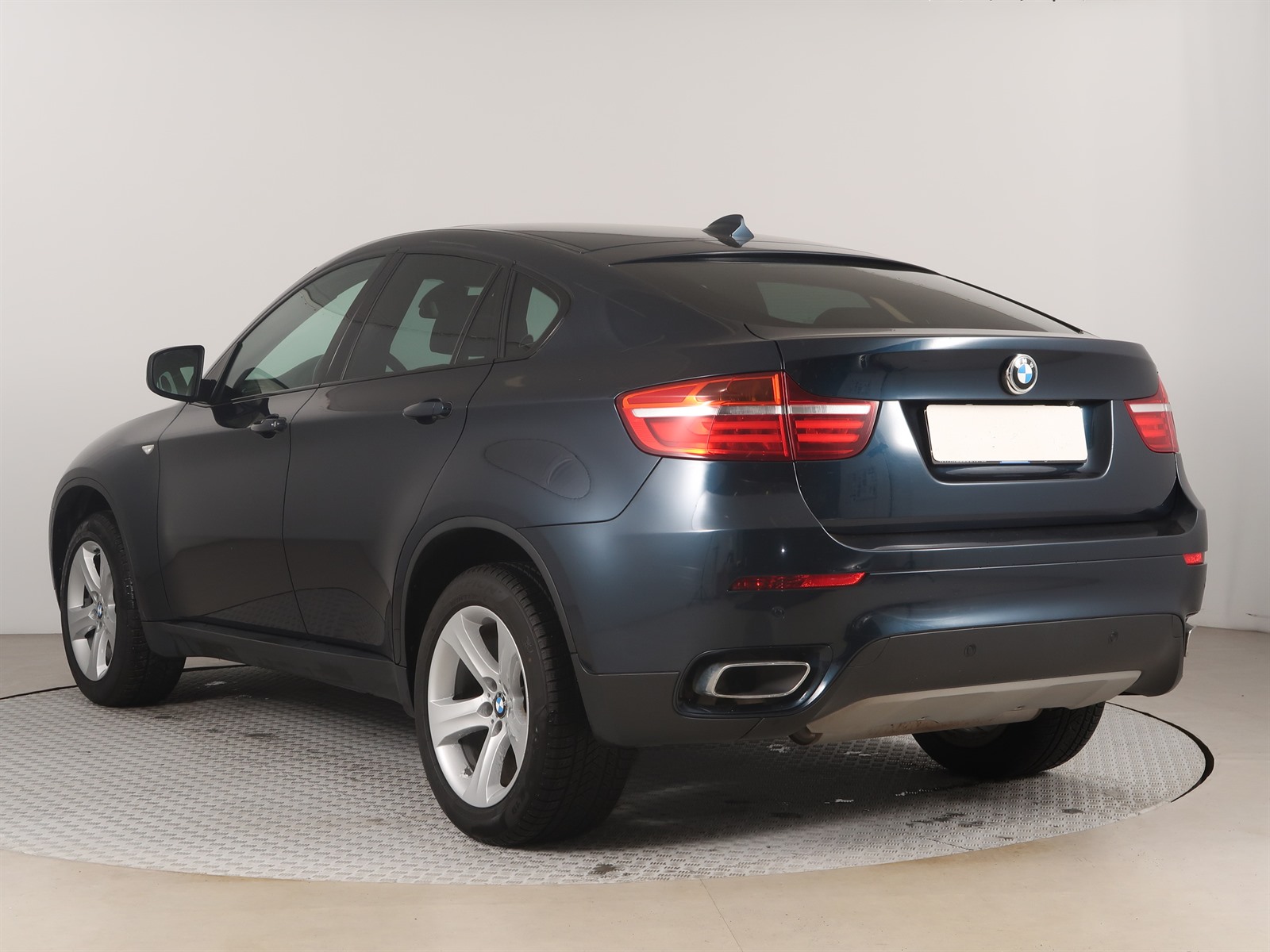 BMW X6, 2014 - pohled č. 5