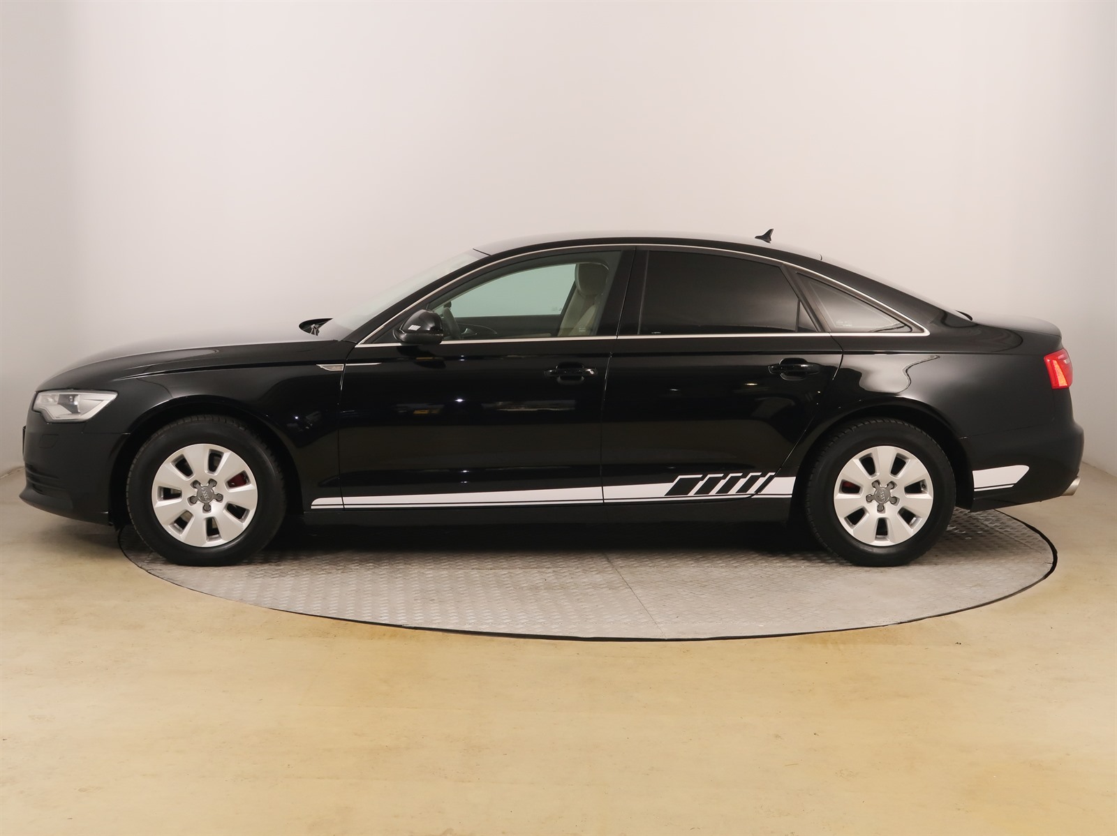 Audi A6, 2013 - pohled č. 4